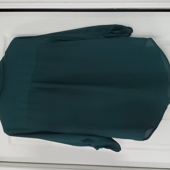 Long Sleeve Shirts - Picture 6 of 10